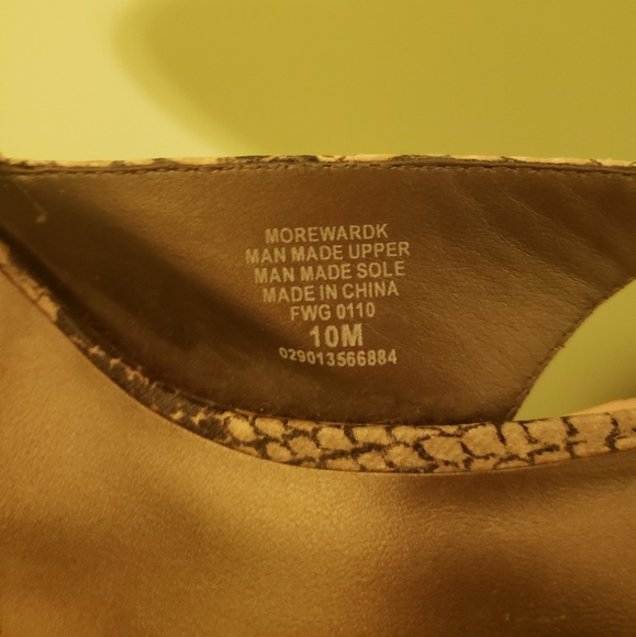 Snakeskin Heels - Picture 5 of 5